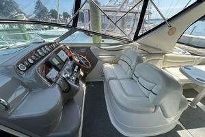 37ft Wellcraft Yacht For Sale