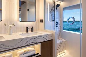 Horizon FD80 Hull 17