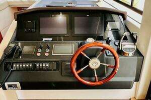 2022 Greenline 48 Diesel Flybridge with Hardtop thumbnail 9