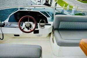 2022 Greenline 48 Diesel Flybridge with Hardtop thumbnail 25