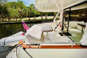 2022 Greenline 48 Diesel Flybridge with Hardtop thumbnail 3