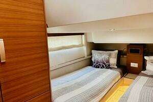 2022 Greenline 48 Diesel Flybridge with Hardtop thumbnail 14
