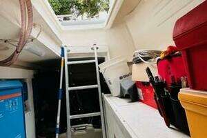 2022 Greenline 48 Diesel Flybridge with Hardtop thumbnail 44