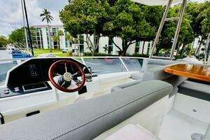 2022 Greenline 48 Diesel Flybridge with Hardtop thumbnail 27