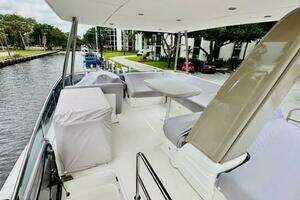2022 Greenline 48 Diesel Flybridge with Hardtop thumbnail 21