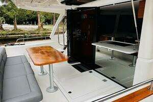 2022 Greenline 48 Diesel Flybridge with Hardtop thumbnail 37