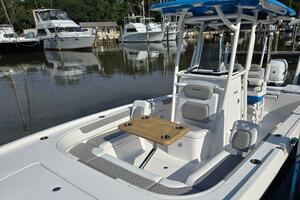 28ft Caymas Yacht For Sale