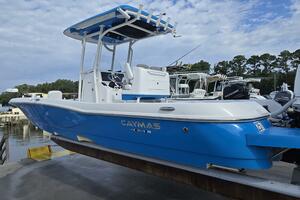 28ft Caymas Yacht For Sale