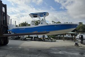 28ft Caymas Yacht For Sale