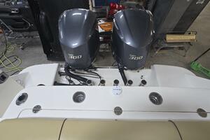 30ft Robalo Yacht For Sale