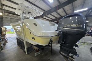 30ft Robalo Yacht For Sale