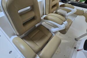 30ft Robalo Yacht For Sale