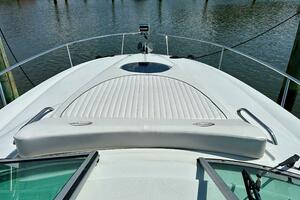 28ft Crownline Yacht For Sale