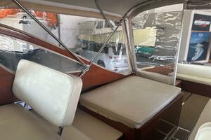 30ft Prowler Yacht For Sale