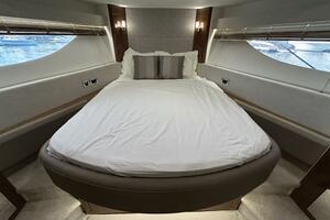 52FT (16M) SEA RAY