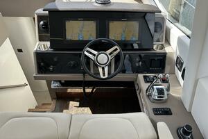 52FT (16M) SEA RAY