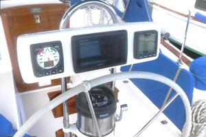 Tryst 37ft Tartan Yacht For Sale