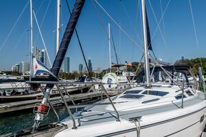 Pharma Sea 36ft Hunter Yacht For Sale
