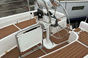 Pharma Sea 36ft Hunter Yacht For Sale