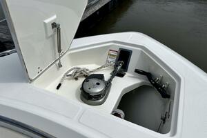 BOTTOMS UP 33ft Boston Whaler Yacht For Sale