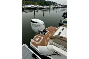 Special Delivery 27ft Four Winns Yacht For Sale