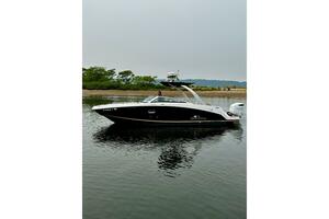 Special Delivery 27ft Four Winns Yacht For Sale