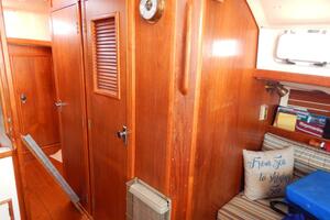 Sandpiper 30ft Nonsuch Yacht For Sale