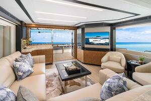 Horizon V68 Hull 12