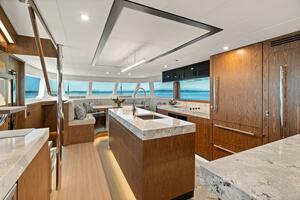 Horizon V68 Hull 12