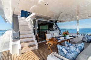 Horizon V68 Hull 12