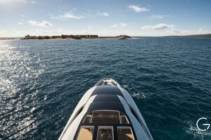 AZZURRA 48