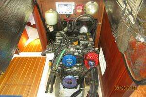 1998 Hunter 376 thumbnail 65
