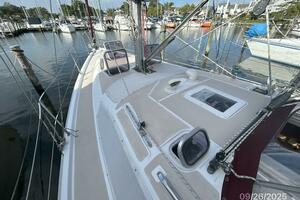 Red Sky 37ft Hunter Yacht For Sale