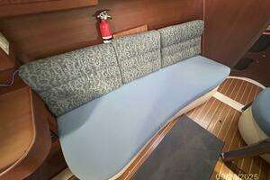 1998 Hunter 376 thumbnail 48