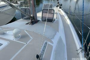 Red Sky 37ft Hunter Yacht For Sale