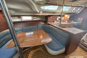Red Sky 37ft Hunter Yacht For Sale