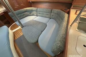 Red Sky 37ft Hunter Yacht For Sale