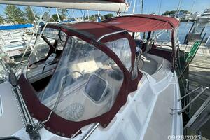 Red Sky 37ft Hunter Yacht For Sale