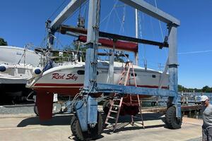 Red Sky 37ft Hunter Yacht For Sale