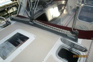 Red Sky 37ft Hunter Yacht For Sale