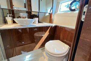 2019 Princess F62 thumbnail 64