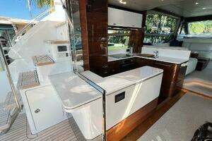 2019 Princess F62 thumbnail 8