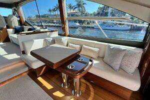 2019 Princess F62 thumbnail 10