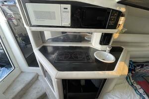 4 EVER YOUNG 38ft Fountain Yacht For Sale