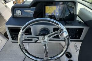 26ft Regal Yacht For Sale