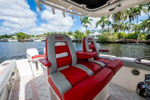 DARE TO DREAM S SIDECHICK 33ft Boston Whaler Yacht For Sale