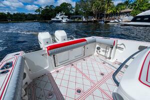 DARE TO DREAM S SIDECHICK 33ft Boston Whaler Yacht For Sale