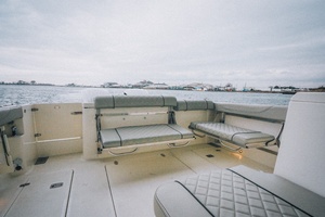 Amazing Grace 32ft Pursuit Yacht For Sale