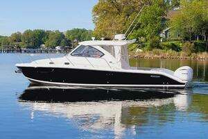Amazing Grace 2023 Pursuit 325 OS Yacht For Sale in Chester MD