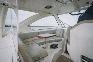 Amazing Grace 32ft Pursuit Yacht For Sale